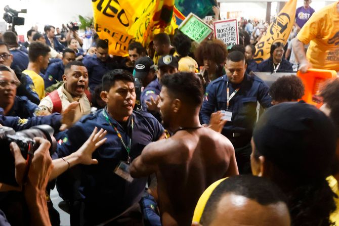 Brazil, klimatski samit, sukob starosedelaca i obezbeđenja