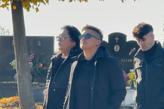 Marija Šerifović, sahrana oca Rajka