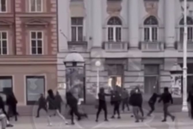 Masovna tuča u Zagrebu, Bed Blu Bojsi