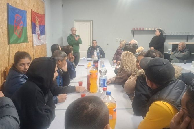 Edukacijom do bezbednije romske porodice