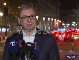 Aleksandar Vučić Pariz