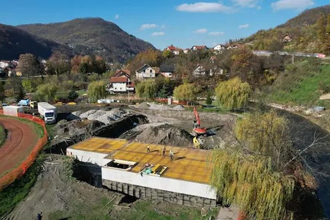 Izgradnja bazena na Jelića polju u Ivanjici
