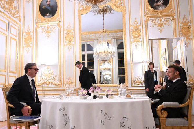 Aleksandar Vučić Emanuel Makron