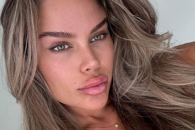 𝒮𝓀𝓎𝑒 𝑀𝒶𝓇𝑒𝑒 𝒲𝒽𝑒𝒶𝓉𝓁𝑒𝓎