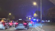 Haos kod Ade Ciganlije: Automobil se prevrnuo, sve vrvi od policije