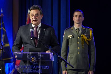 Vojska Srbije odbrana Bratislav Gašić Milan Mojsilović svečanost obeležavanje Dan Kopnene vojske Niš