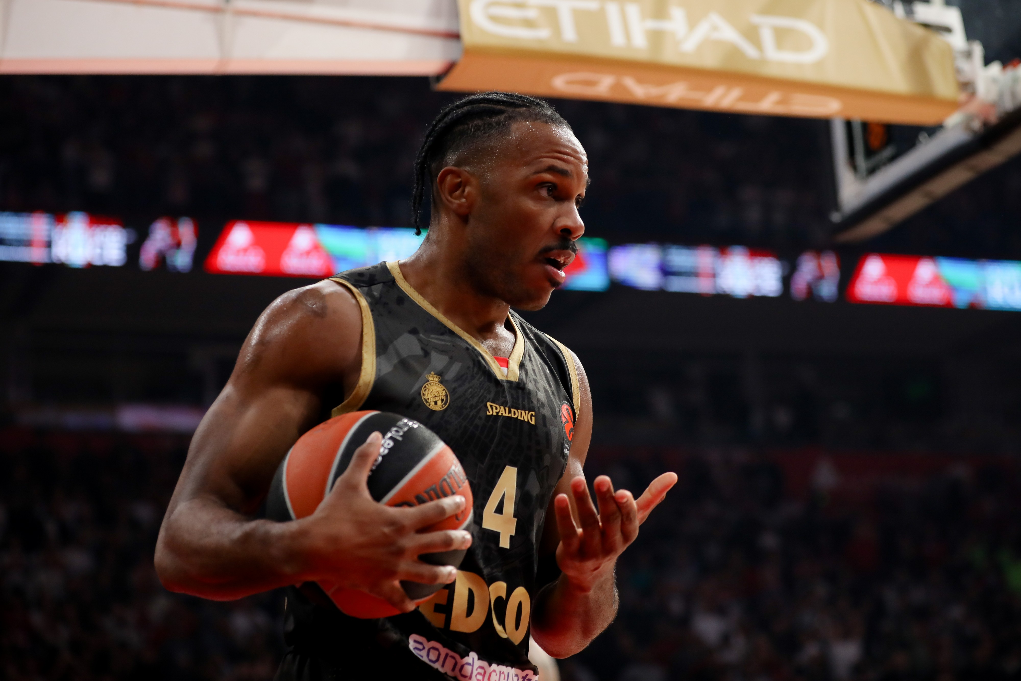 Jedan od najboljih igrača Monaka ušao u svađu sa Delijom i isprozivao Zvezdu: "Niste ušli u plej-of 10 godina"