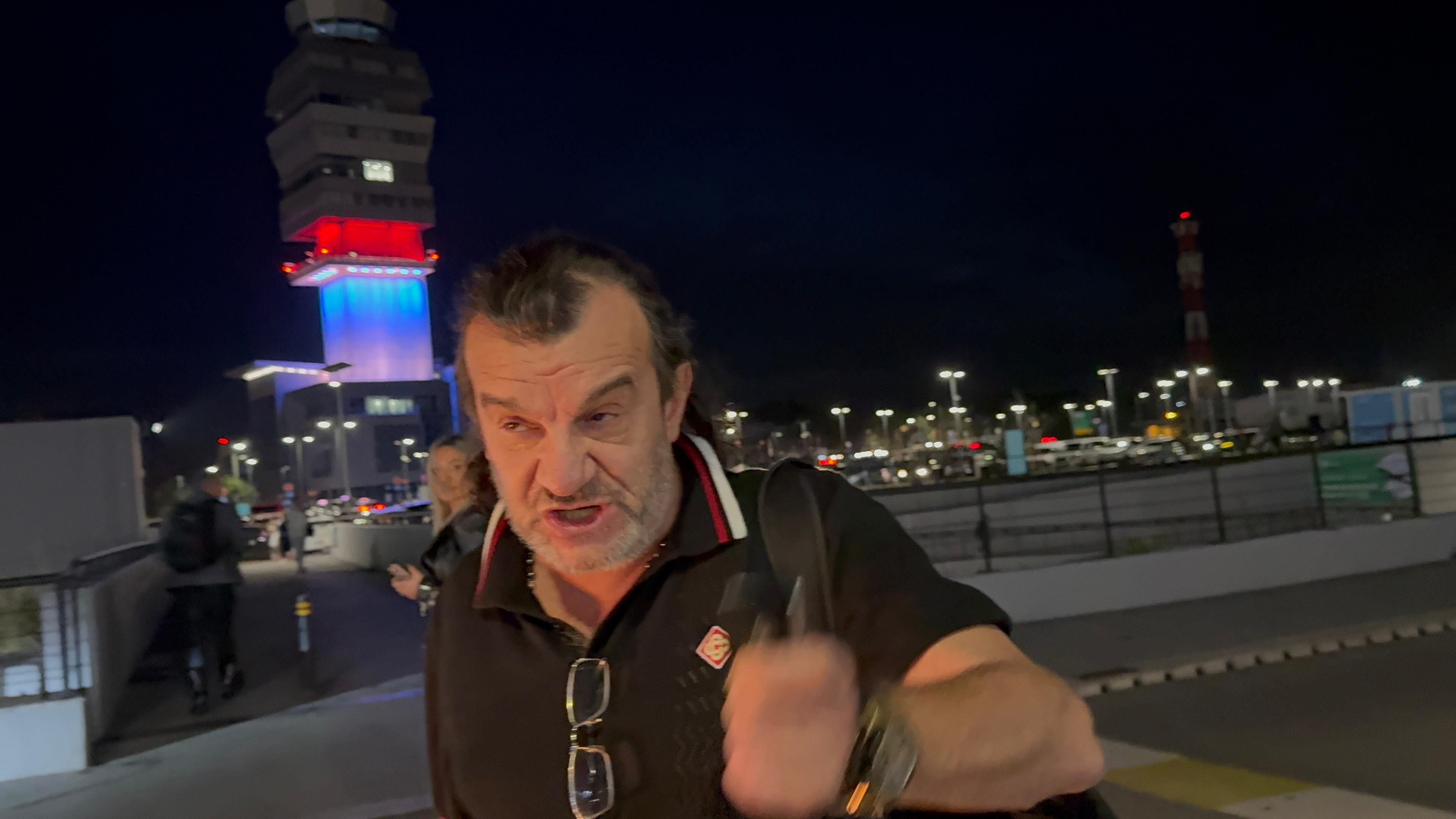 Aca Lukas priveden od strane granične policije: Zabranili mu nastup u ovoj zemlji