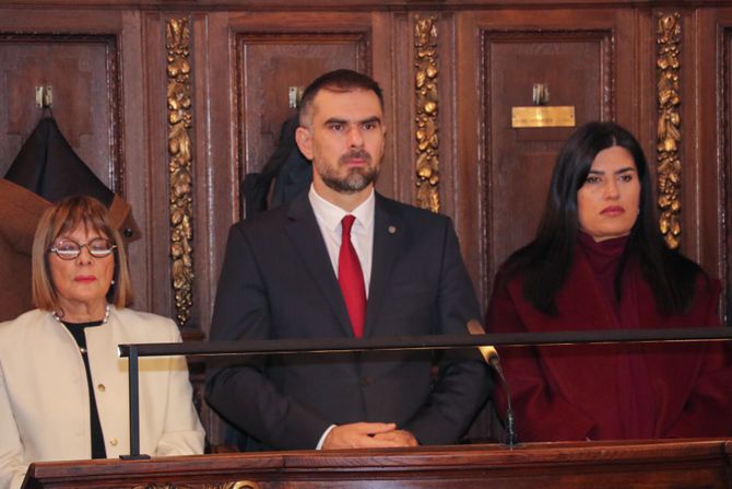 NOVI SAD SLAVA MIĆIN