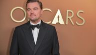 Leonardo Dikaprio napravio neviđen presedan: Poveo 24 godina mlađu devojku na dodelu Oskara i zapalio šuškanja