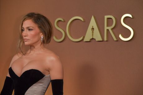 Dodela počasnog Oskara, Dženifer Lopez