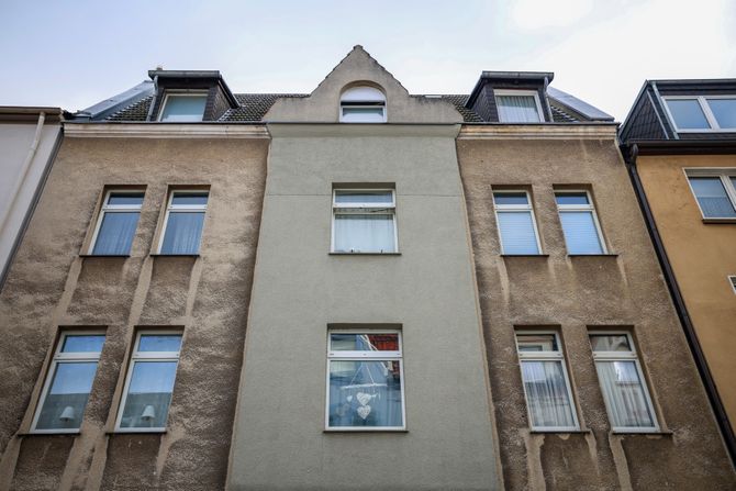 Bohum, Nemačka, zgrada u kojoj je upucana devojčica iz Srbije