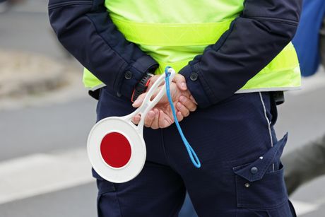 Saobraćajac, policija