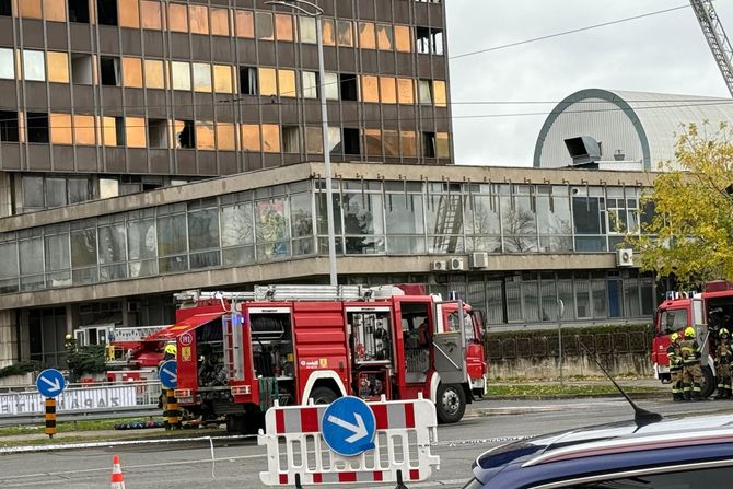 Požar, Vjesnikov neboder, Zagreb