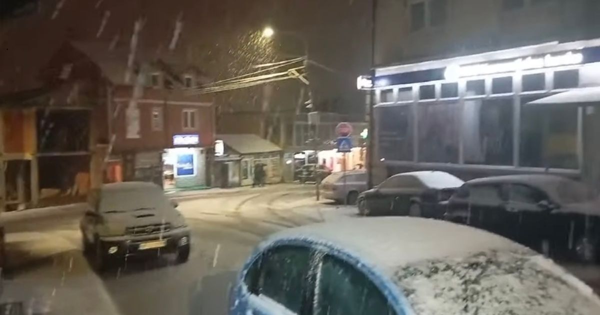 Uživo Mećava zahvatila Srbiju, vetar na Zlatiboru, Tari, Divčibarama: Sneg pravi probleme u saobraćaju, oprez u vožnji – Vesti