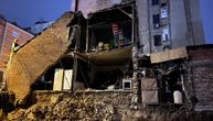 Užas na Vračaru: Cela strana jednospratne kuće se obrušila prilikom građevinskih radova na susednom placu