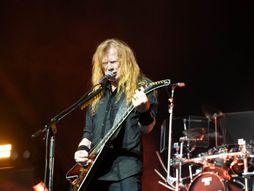 Dave Mustaine, Dejv Mastejn