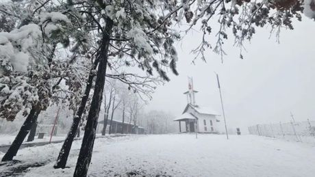 Crkva, Gornji Milanovac, sneg