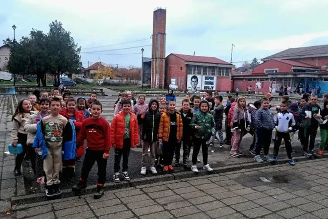 Lep gest učenika iz Valjeva