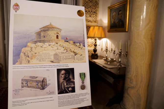 Izložba "100 godina od obnove Njegoševe kapele" otvorena u Kraljevskom dvoru