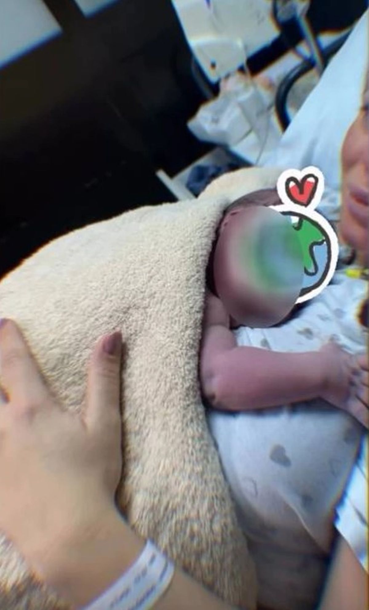 Prvo oglašavanje Marijane Zonjić nakon što je postala mama: Otkrila kako je prošao porođaj, a oca deteta krije