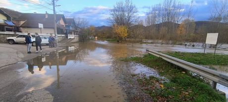 Južna Morava vanredna situacija poplava poplave raka reke