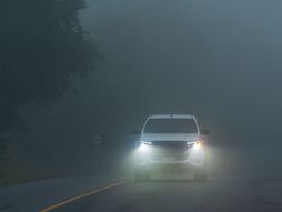 Svetla za maglu, magla, auto