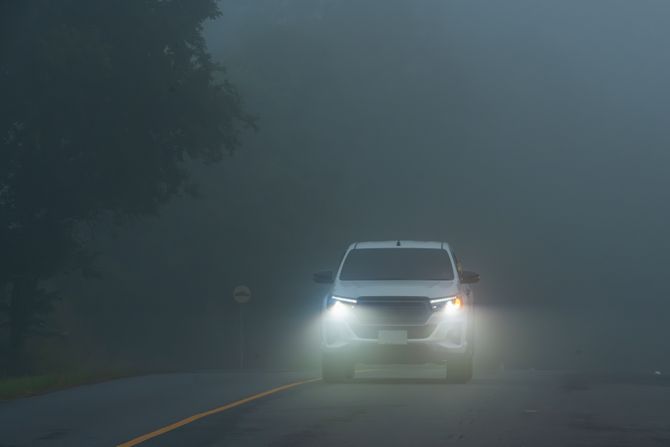Svetla za maglu, magla, auto