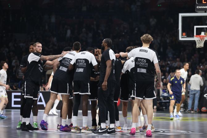 KK Partizan - KK Fenerbahče