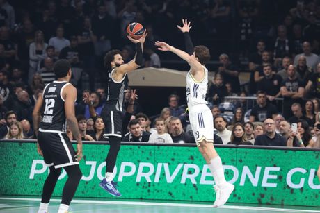 KK Partizan - KK Fenerbahče