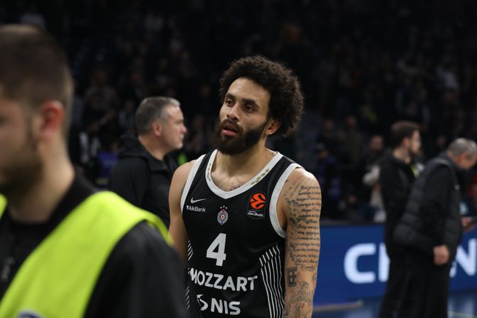 KK Partizan - KK Fenerbahče