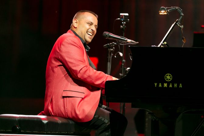 BB RTS & Uroš Perić