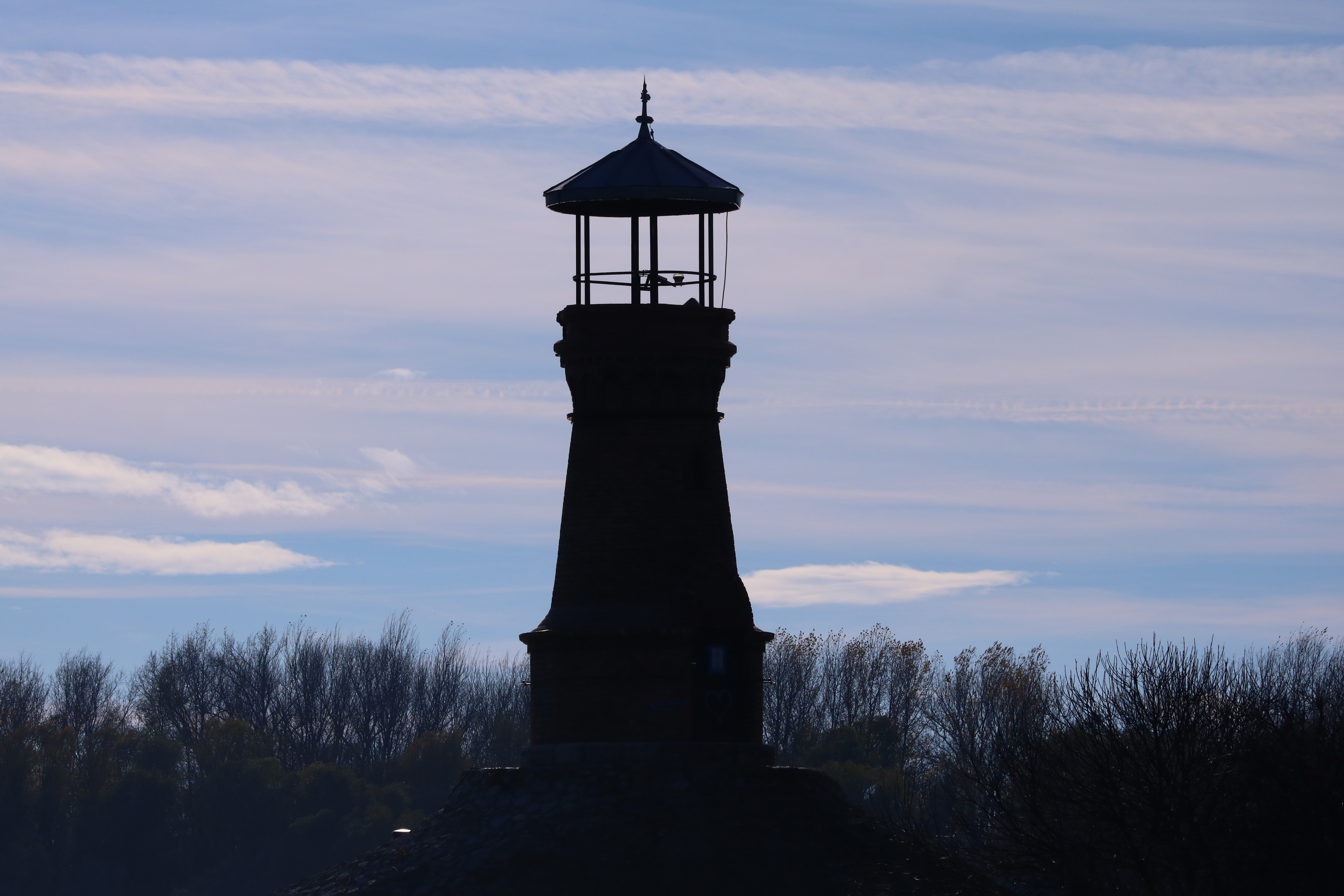 Video snimak kao iz Dosijea Iks, a u Pančevu! Tamni prikaz zaparao nebo