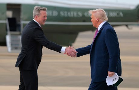 Daniel P. Driscoll, Danijel P. Driskol, Donald Tramp