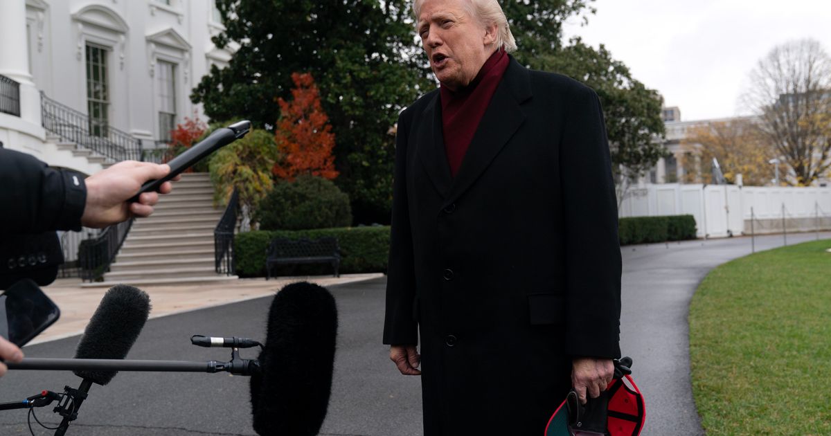 Trampa su pitali šta će se dogoditi ako Zelenski ne prihvati njegov mirovni plan: Ovo je njegova poruka – Novosti