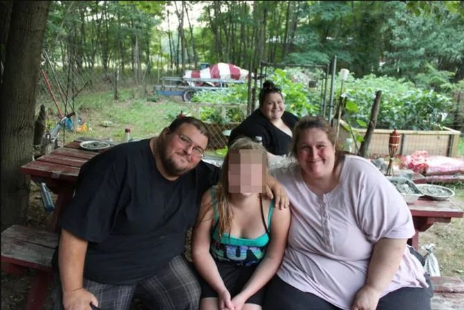 Kayla Stemler, Walter and Melissa Goodman, Savanna LeFever