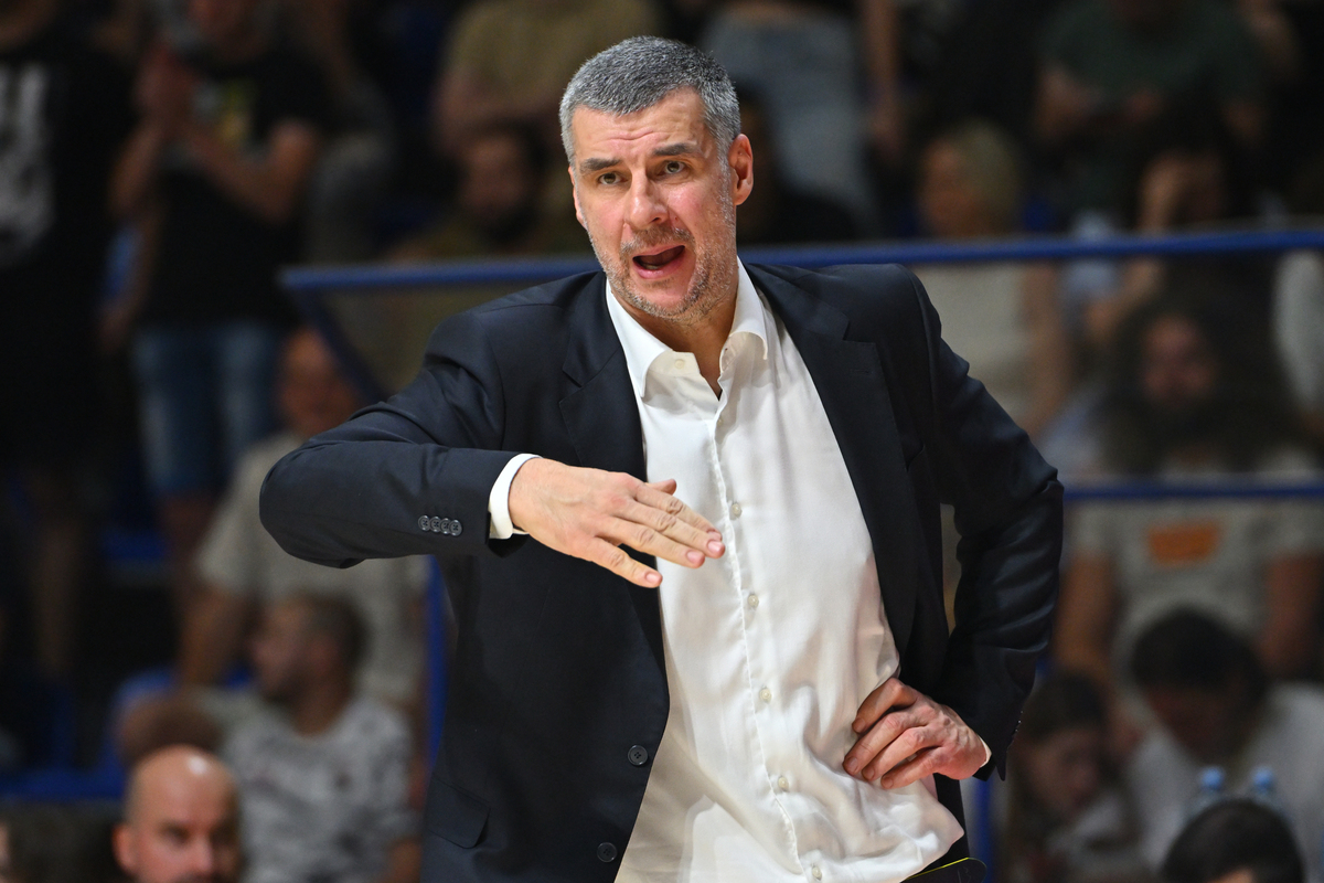 Jovanović emotivan nakon osvajanja titule KLS: "Duško me je promenio, ovaj trofej posvećujem i mom kumu"