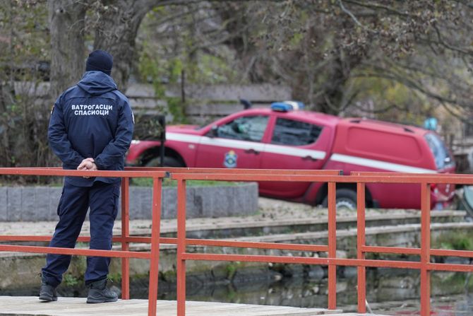Čačak jezero Međuvršje potraga