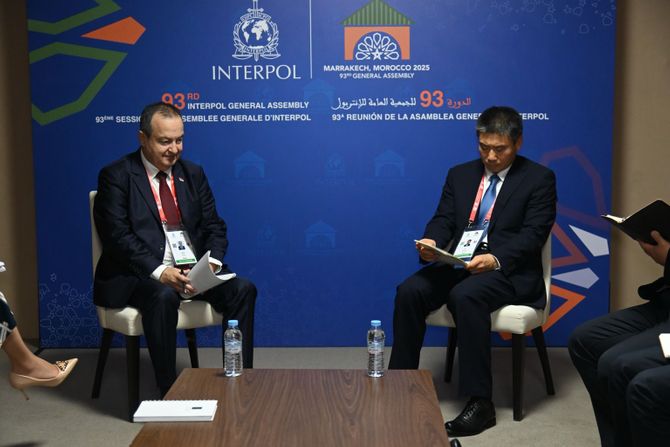 Ivica Dačić i Šu Datong