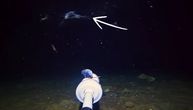 SPUSTIO KAMERU NA 200 METARA DUBINE Snimio stvorenje koje zbunjuje i naučnike: "Kojoj vrsti pripada?"