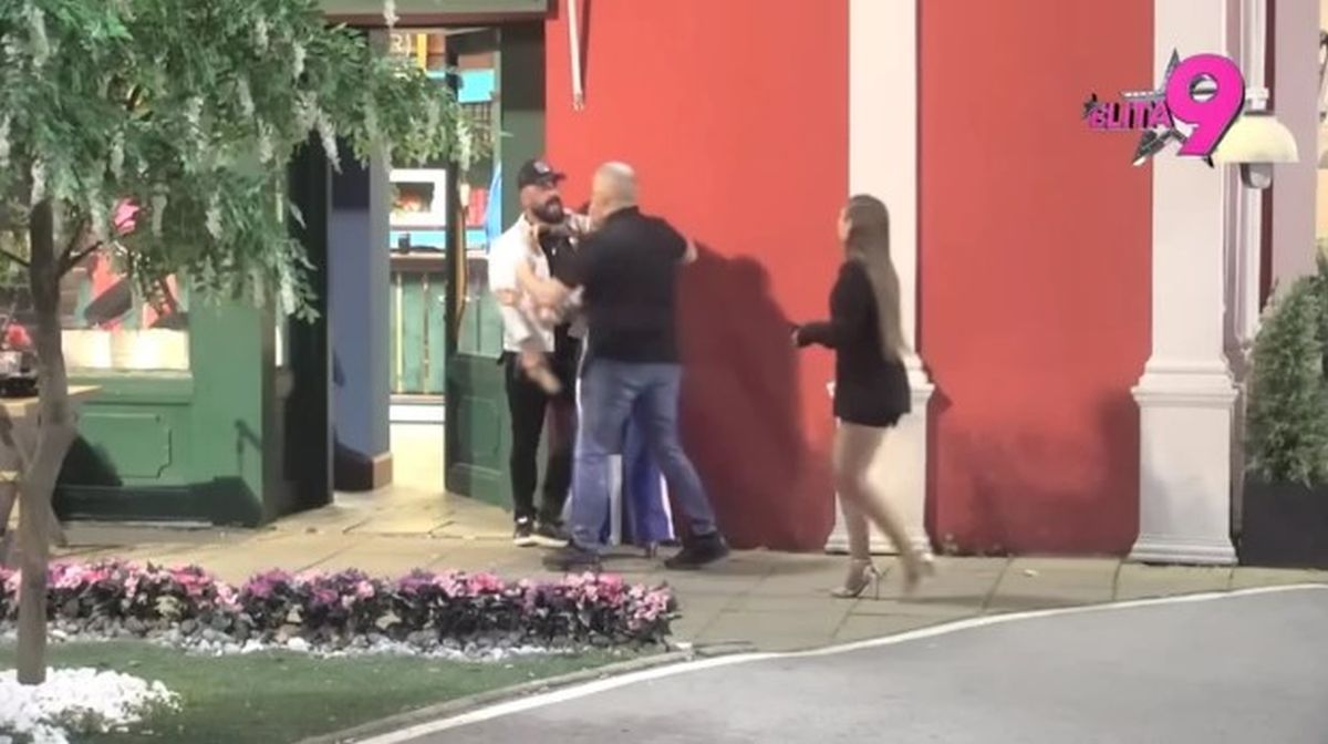 Hitno se oglasila Lukina majka! Posle Anelinih uvreda na njen račun neće da ćuti: "Izaći će kao luzer"