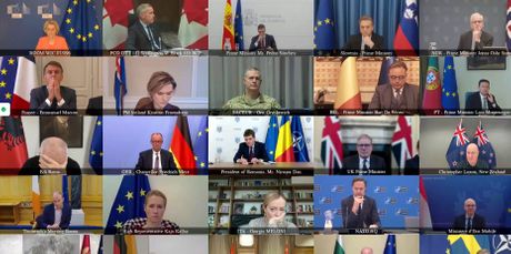 Edi Rama se drži za glavu dok se Zelenski obraća