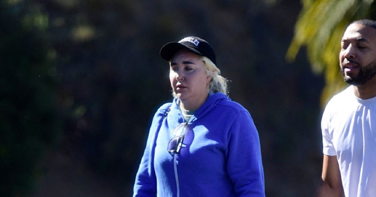 MILIONI U KASI PRESUŠILI i svakog dana sve više propada: Imala je najviše fanova, sad OKREĆU GLAVU