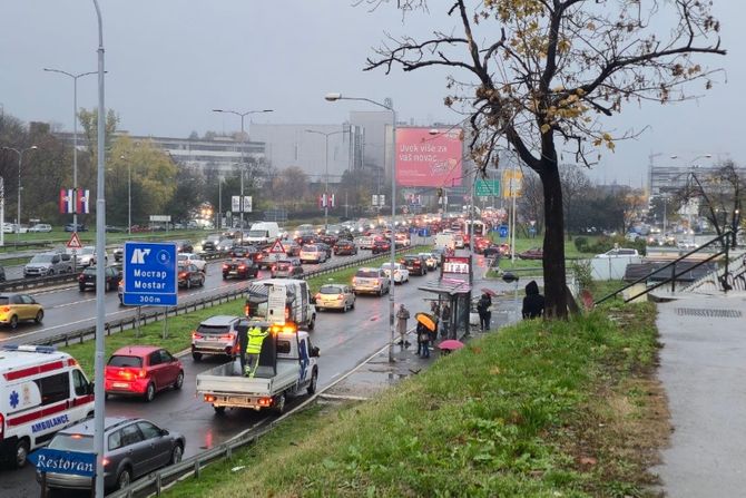 Gužve na auto-putu u Beogradu