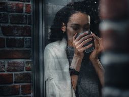 žena, kiša, napitak