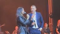 "Ti znaš koliko ja tebe volim" Tanja iznenadila Baneta na koncertu: Izašla na binu, pa zapevala "Zlatnik":