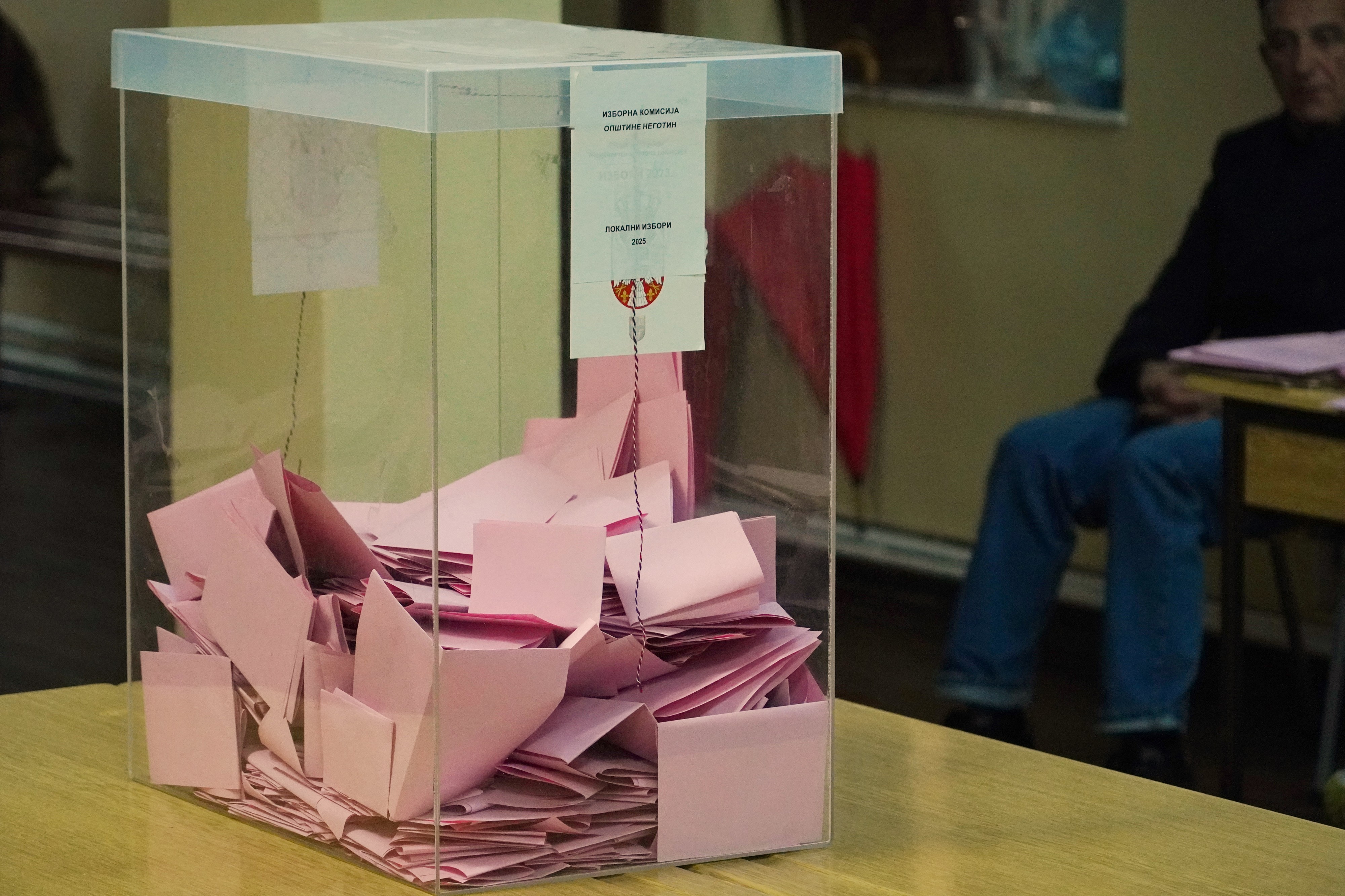 U ponoć počinje izborna tišina pred izbore u 10 lokalnih samouprava u nedelju