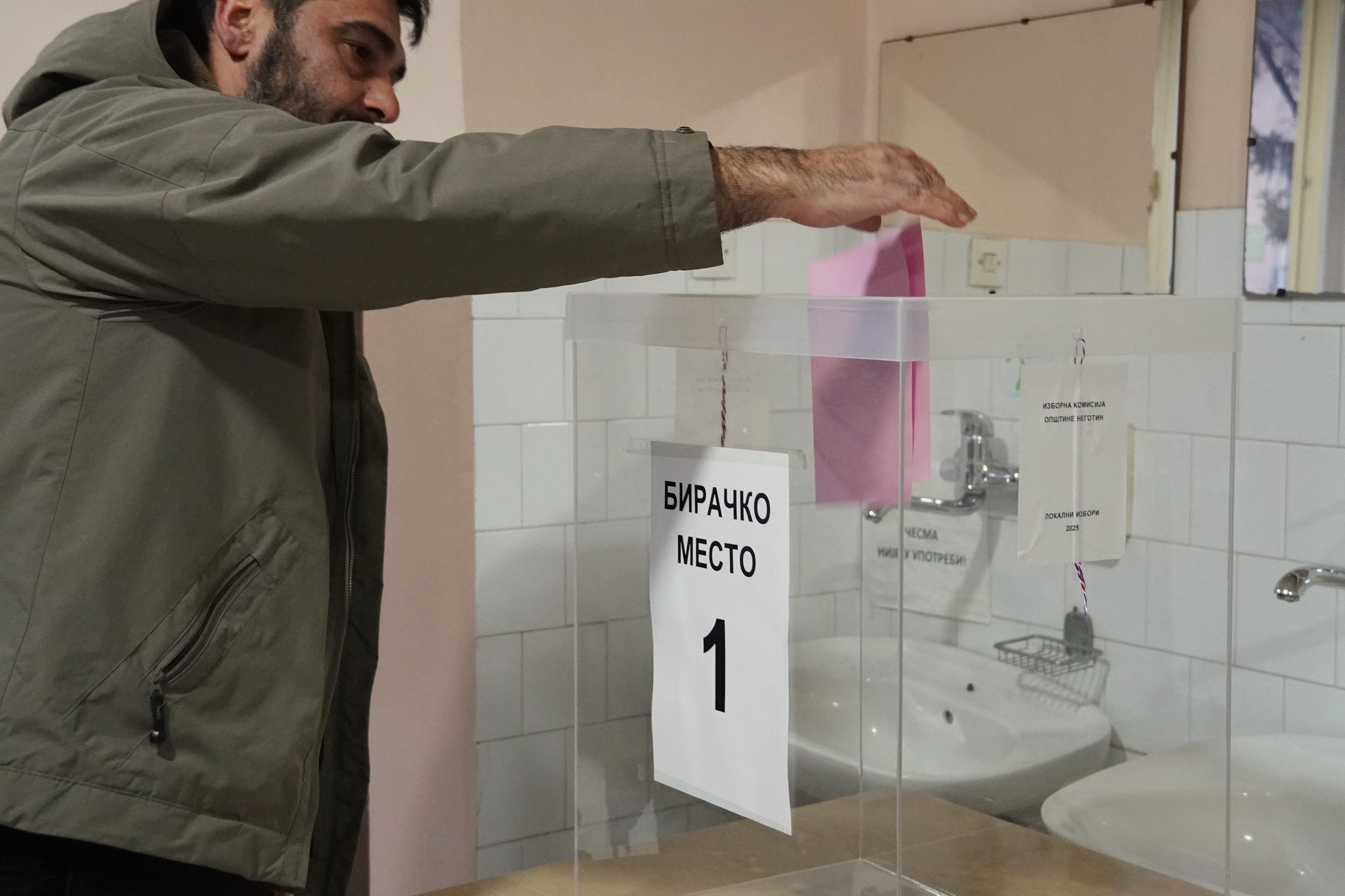 Sutra izbori u 10 lokalnih samouprava