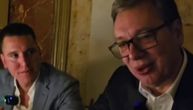 Vučić slavi nakon pobede na izborama: "Srećan što sam imao vremena da se proveselim sa Danilom za rođendan"