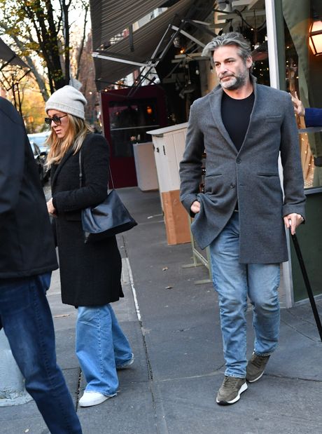 Dženifer Aniston i Džim Kertis, Jennifer Aniston and Boyfriend Jim Curtis